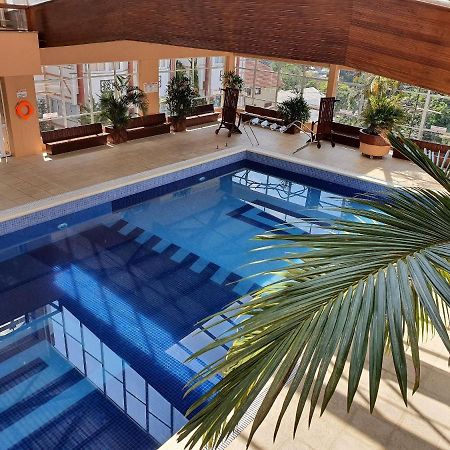 Apto No Centro De Gramado Com Piscina Termica Екстер'єр фото